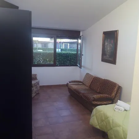 Villamercedes 1 فيلة
