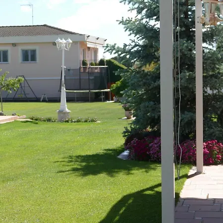 Villamercedes 1 Villa